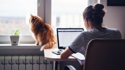 Syvennä osaamistasi aikakausmediamainonnasta! Webinaarissa 18.6. kuulet, mitä hyötyä maksuttomasta MediaGuru-koulutuksesta on aikkareille
